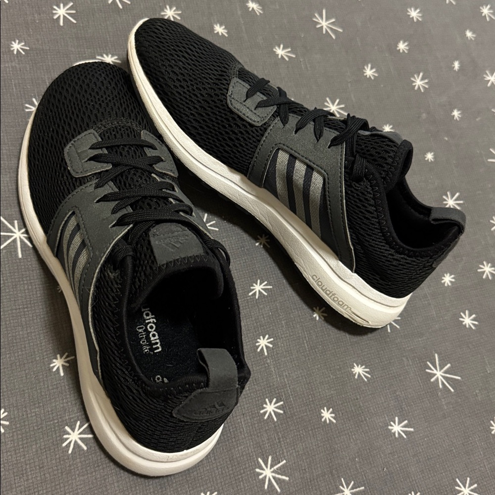 Worn once ADIDAS Durama Cloudfoam Unisex athleisure shoes. Size Women’s 6.5 - Picture 4 of 16